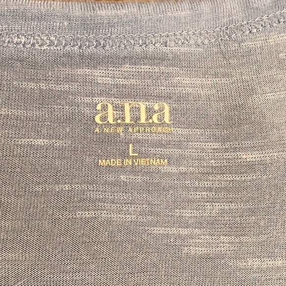 A.n.a. Baby Blue Short Sleeved Blouse Large - Picture 3 of 8